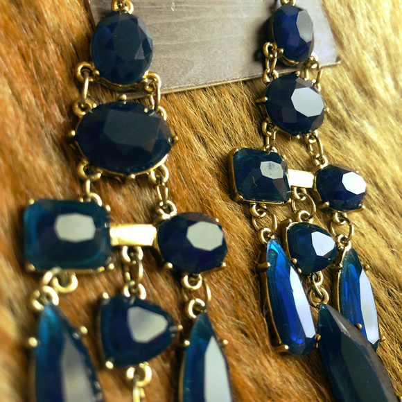 Dark blue earrings (Cusp by Neiman Marcus) - Picture 3 of 3